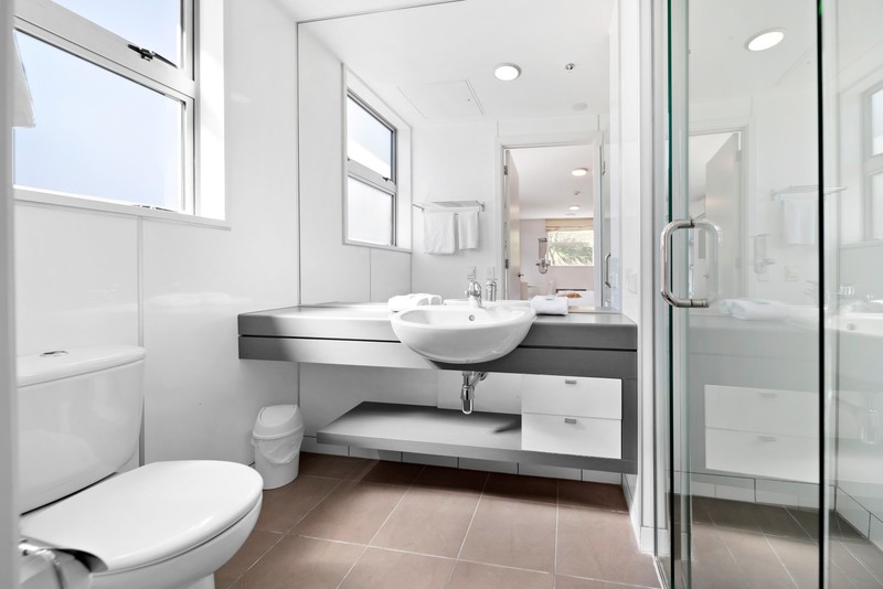large_0_81418_TcqmnlBiYc_402StudioApartmentensuite